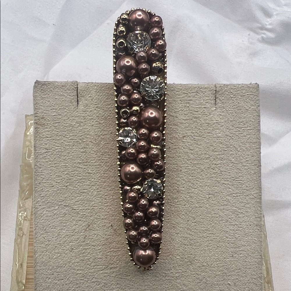Elegant Pearl and Rhinestone Hair Clip